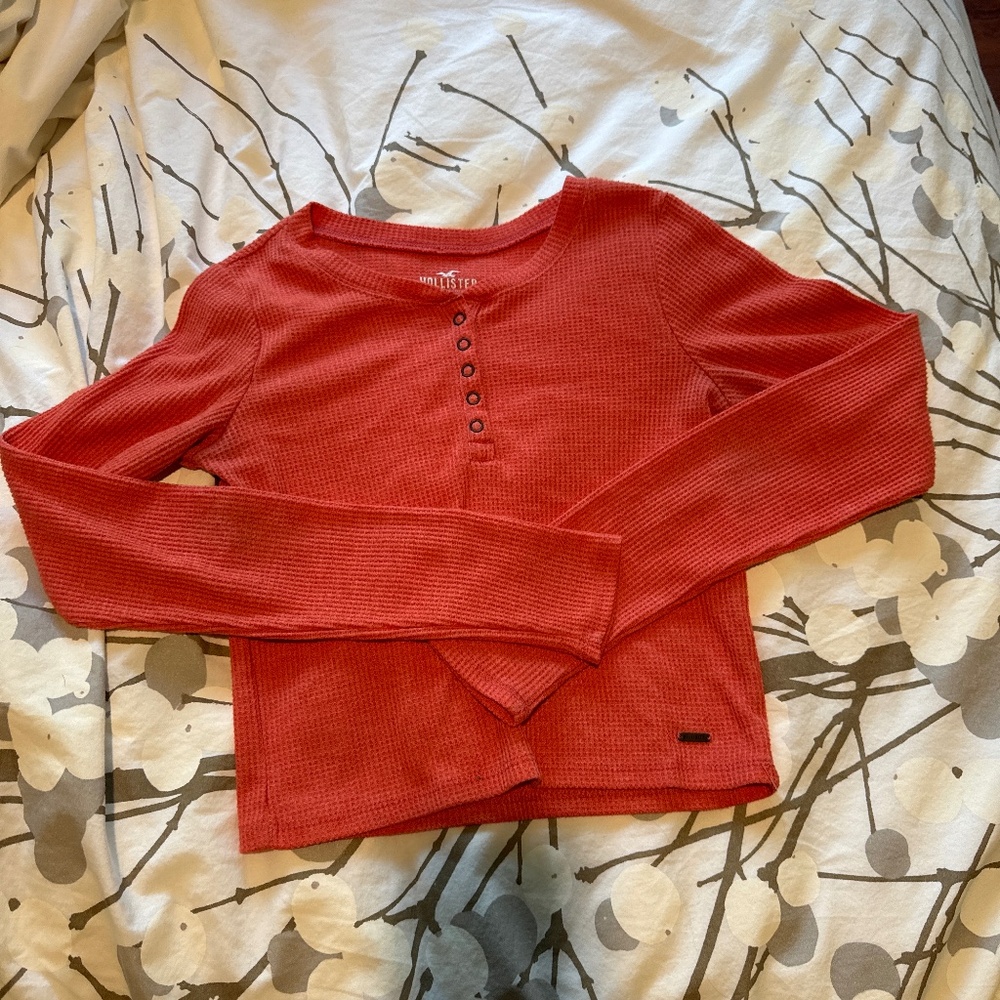 Hollister long sleeve crop top
